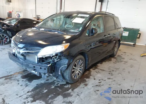 2019 Toyota Sienna Xle 8 Passenger z USA, uszkodzony, nr VIN 5TDYZ3DC3KS015767